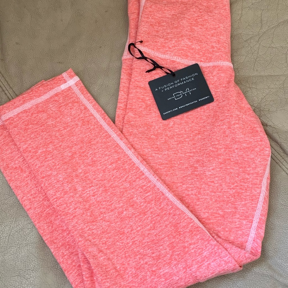 DYI Signature Jersey Moss Crop Leggings - Picture 4 of 4